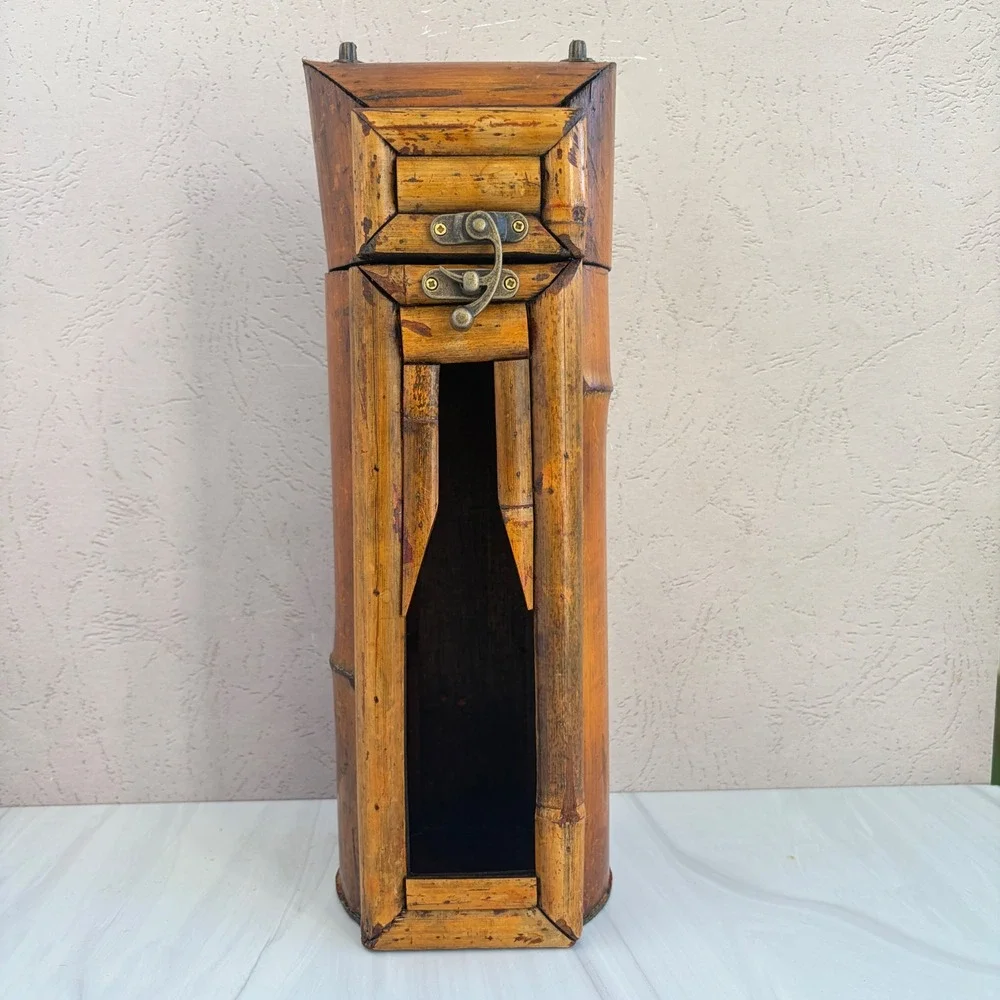 Handcrafted Bamboo Wine Bottle Gift Box Rustic Natural Wood Carrier with Latch